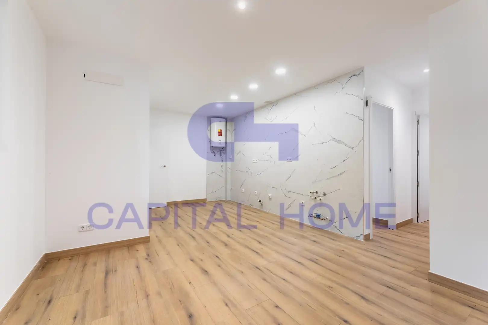 Flat for sale in Fuenlabrada  with Alarm