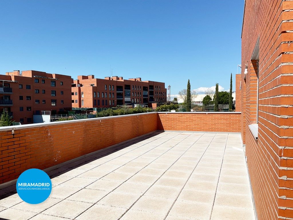 Terrace of Attic for sale in Paracuellos de Jarama  with Air Conditioner and Terrace