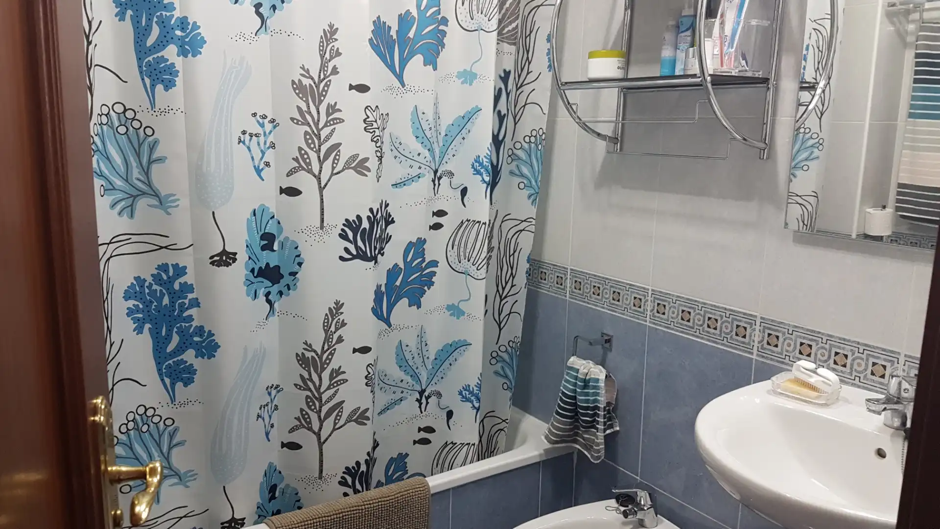 Baño de Piso en venta en Suances con Calefacción, Amueblado y Lavadora
