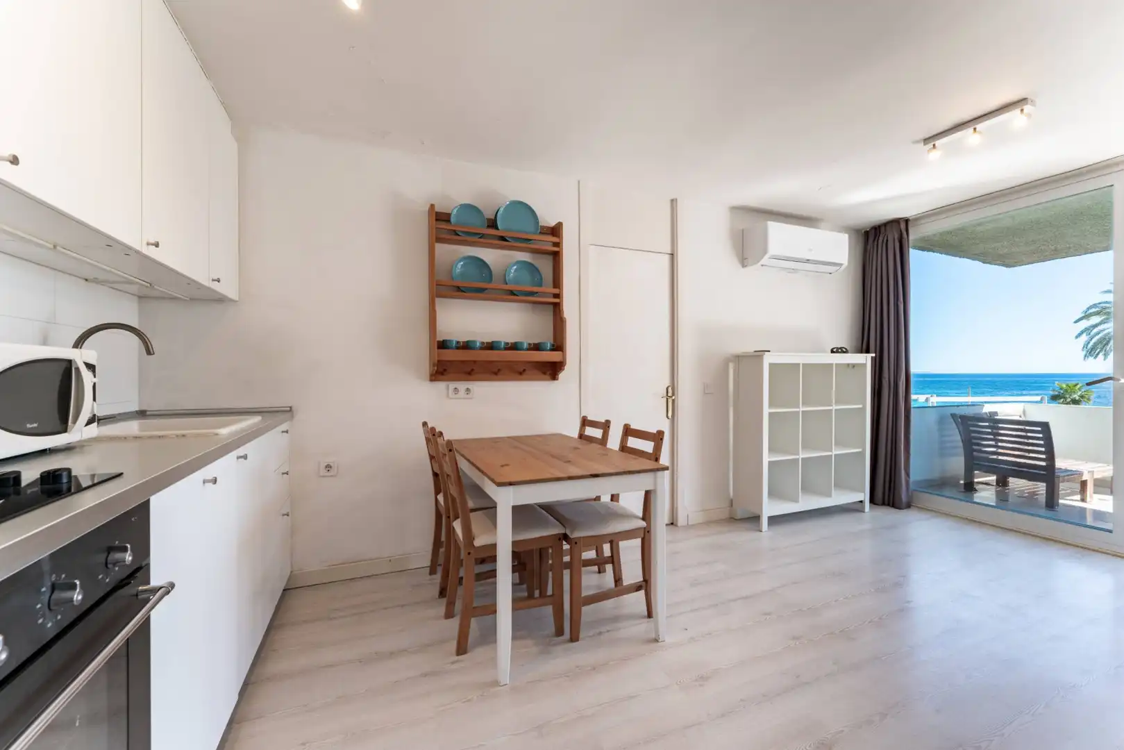 Cocina de Apartamento en venta en Calvià con Aire acondicionado, Calefacción y Amueblado