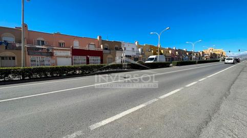 Foto 2 de Pis en venda a Las Norias, Almería