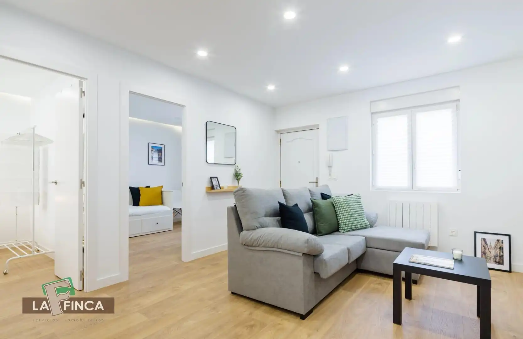 Wohnzimmer von Wohnung zum Verkauf in Oviedo  mit Heizung und Möbliert