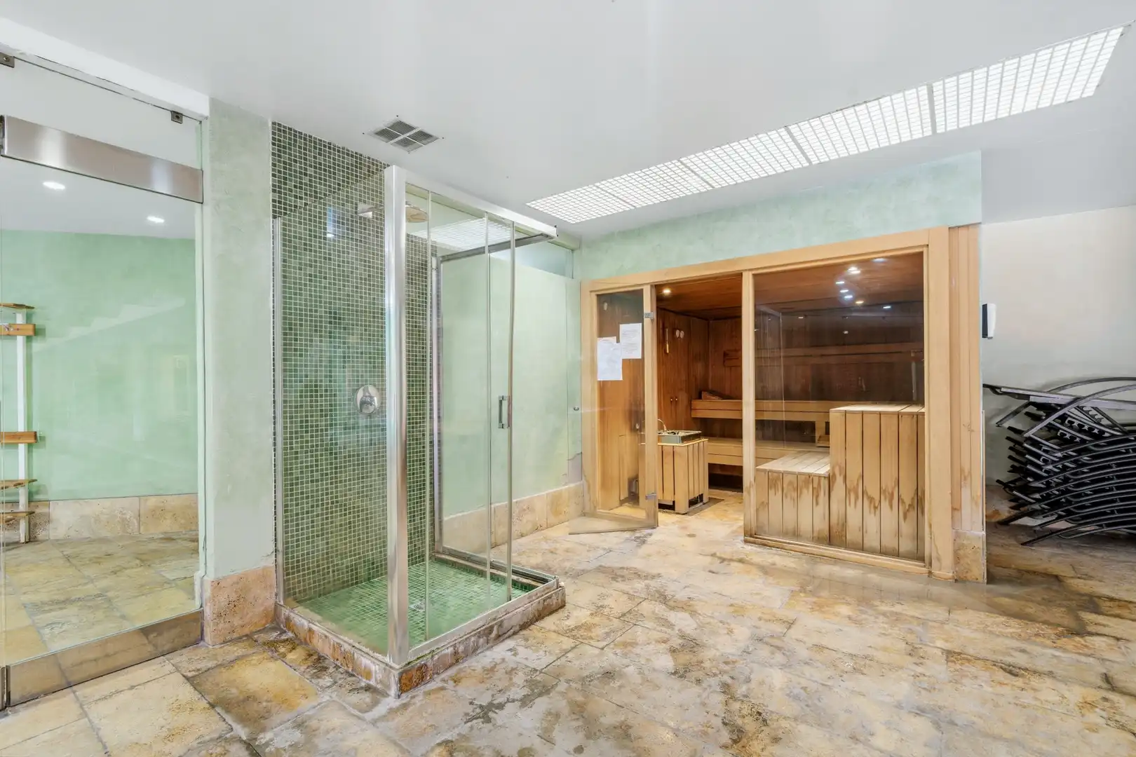 Baño de Ático en venta en Estepona con Aire acondicionado, Calefacción y Terraza
