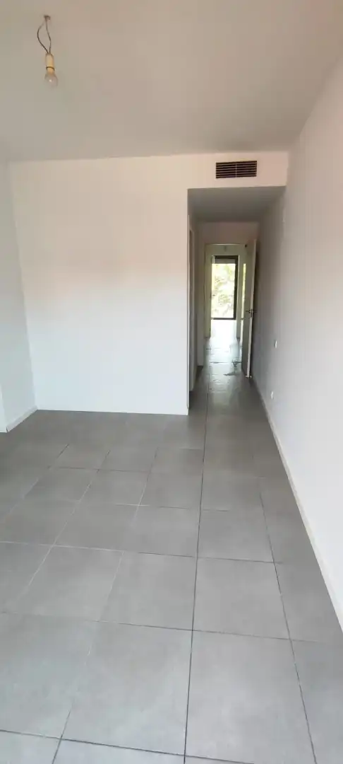 Piso de alquiler en Carrer de Granada, Egara