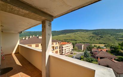 Dormitori de Apartament en venda en Zorraquín amb Calefacció, Terrassa i Moblat