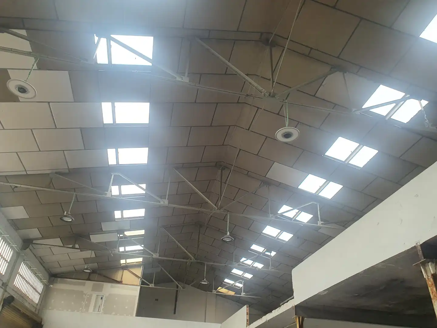 Nave industrial en venta en Sant Fost de Campsentelles