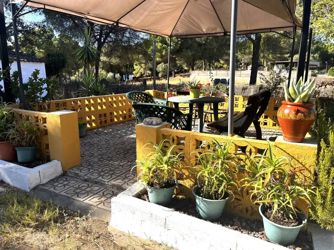 Terraza de Casa o chalet en venta en Valverde del Camino con Jardín privado, Terraza y Amueblado