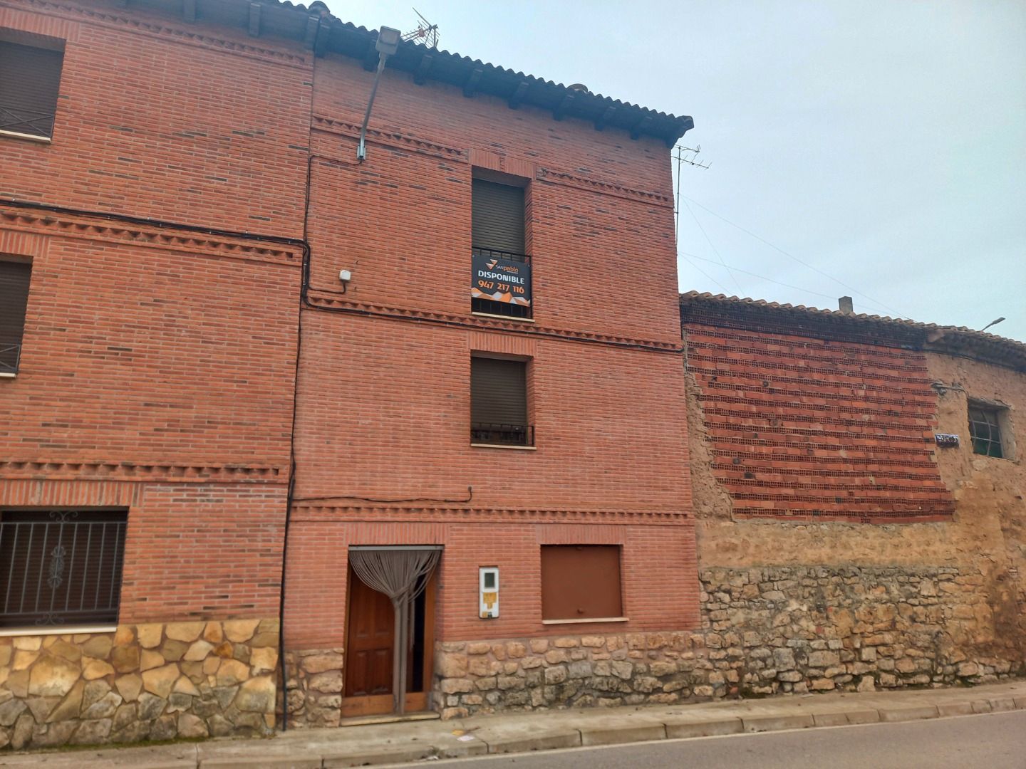 Single-family semi-detached for sale in Calle Río Arlanzón, Pampliega
