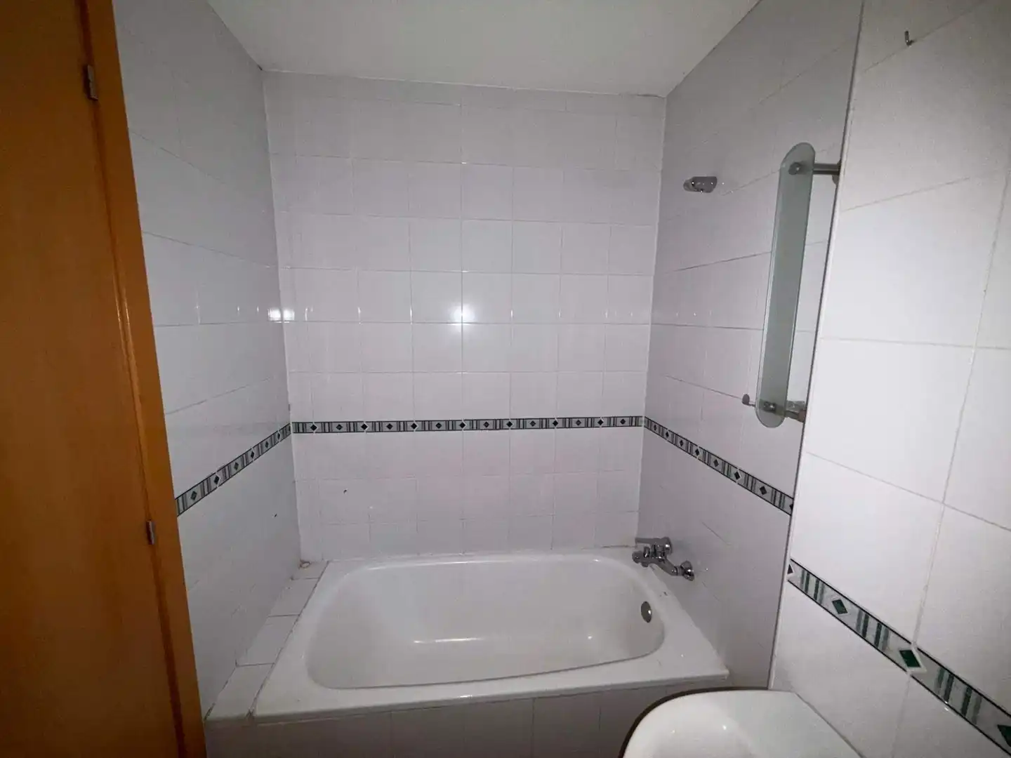 Bany de Pis en venda en Lebrija amb Traster