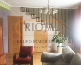 Dúplex en venda en Vitoria - Gasteiz amb Calefacció, Terrassa i Traster