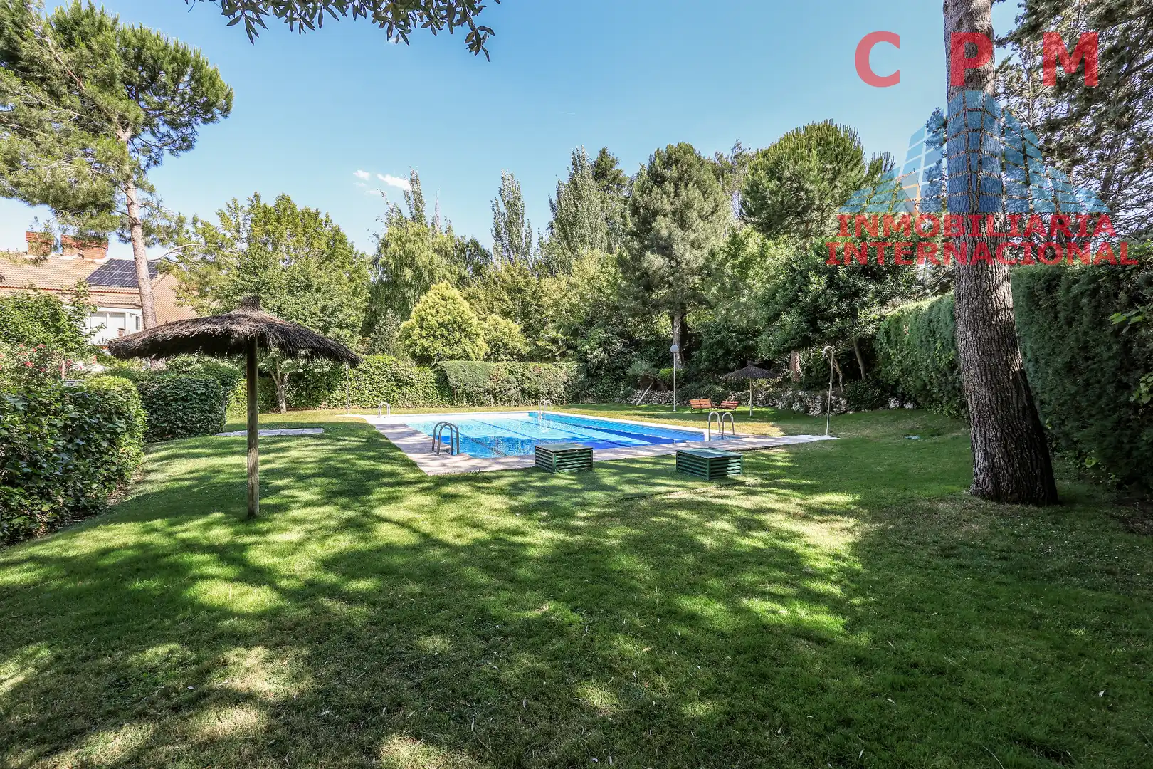 Jardín de Casa adosada de alquiler en La Moraleja con Aire acondicionado, Calefacción y Jardín privado