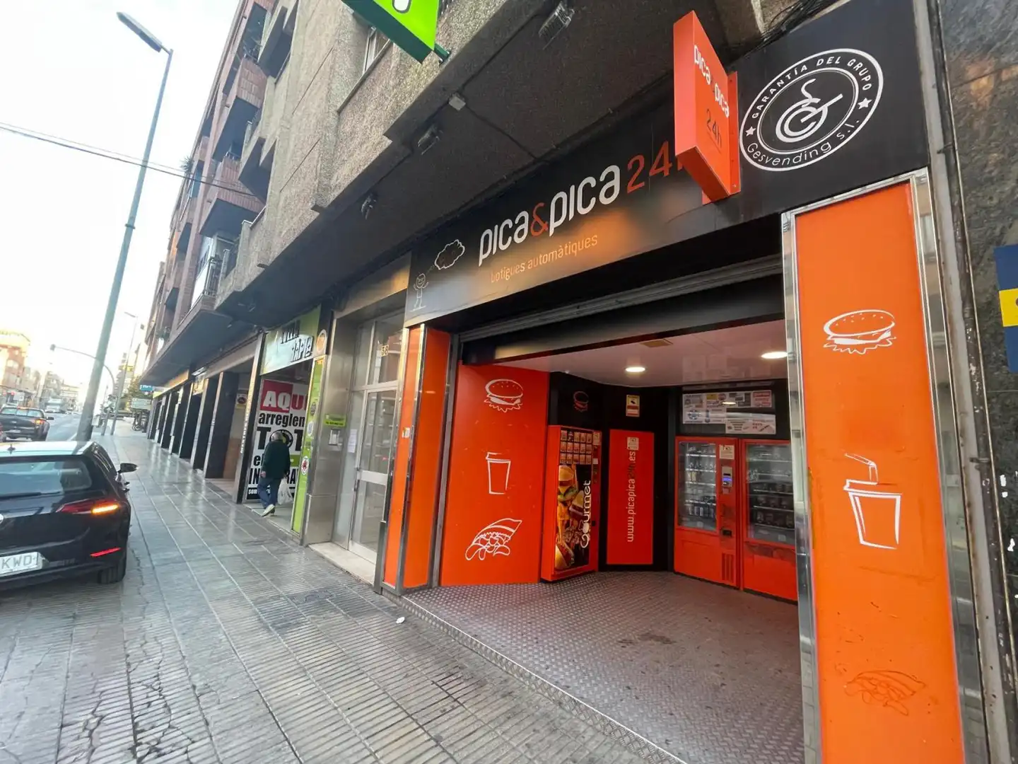 Local comercial en traspàs a de Ferrer i Busquets 38, imagen 5