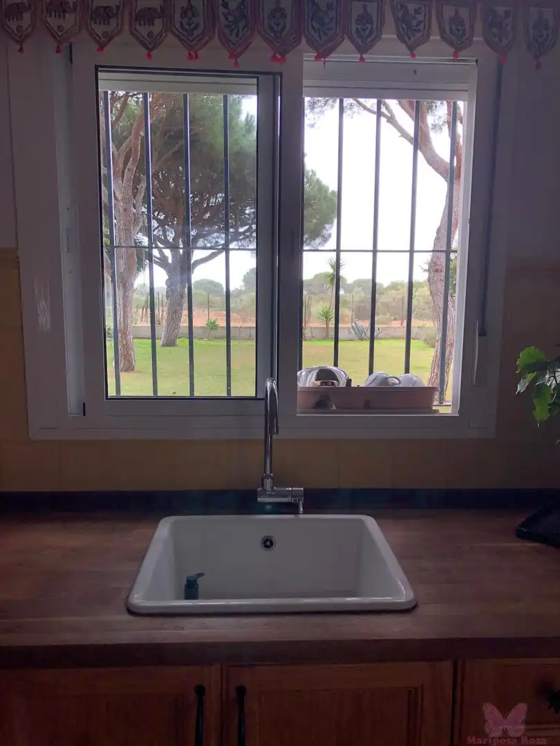 Kitchen of Houses for sale in Chiclana de la Frontera  with Heating and Alarm