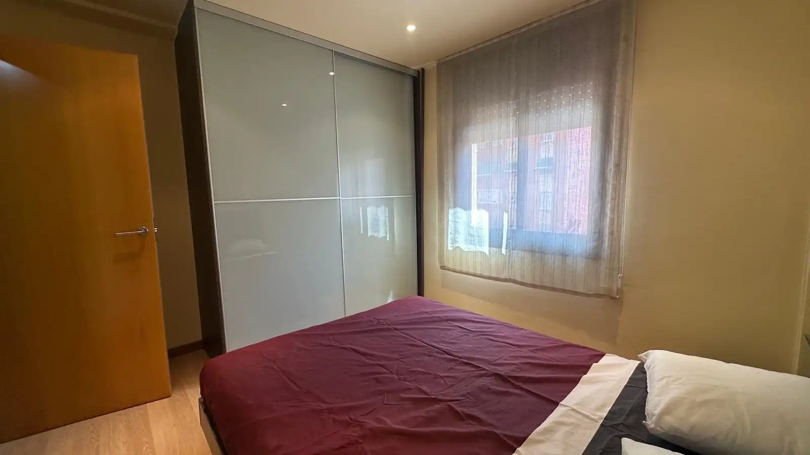Bedroom of Flat for sale in Badalona  with Air Conditioner, Heating and Parquet flooring