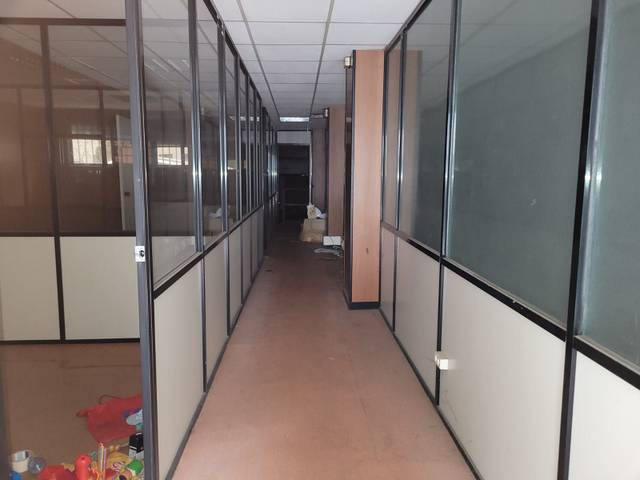 Local comercial en Alquiler en Rúa do Cotaredo en Concheiros - Fontiñas