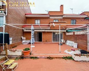 Terrassa de Casa adosada en venda en Coslada amb Aire condicionat i Terrassa