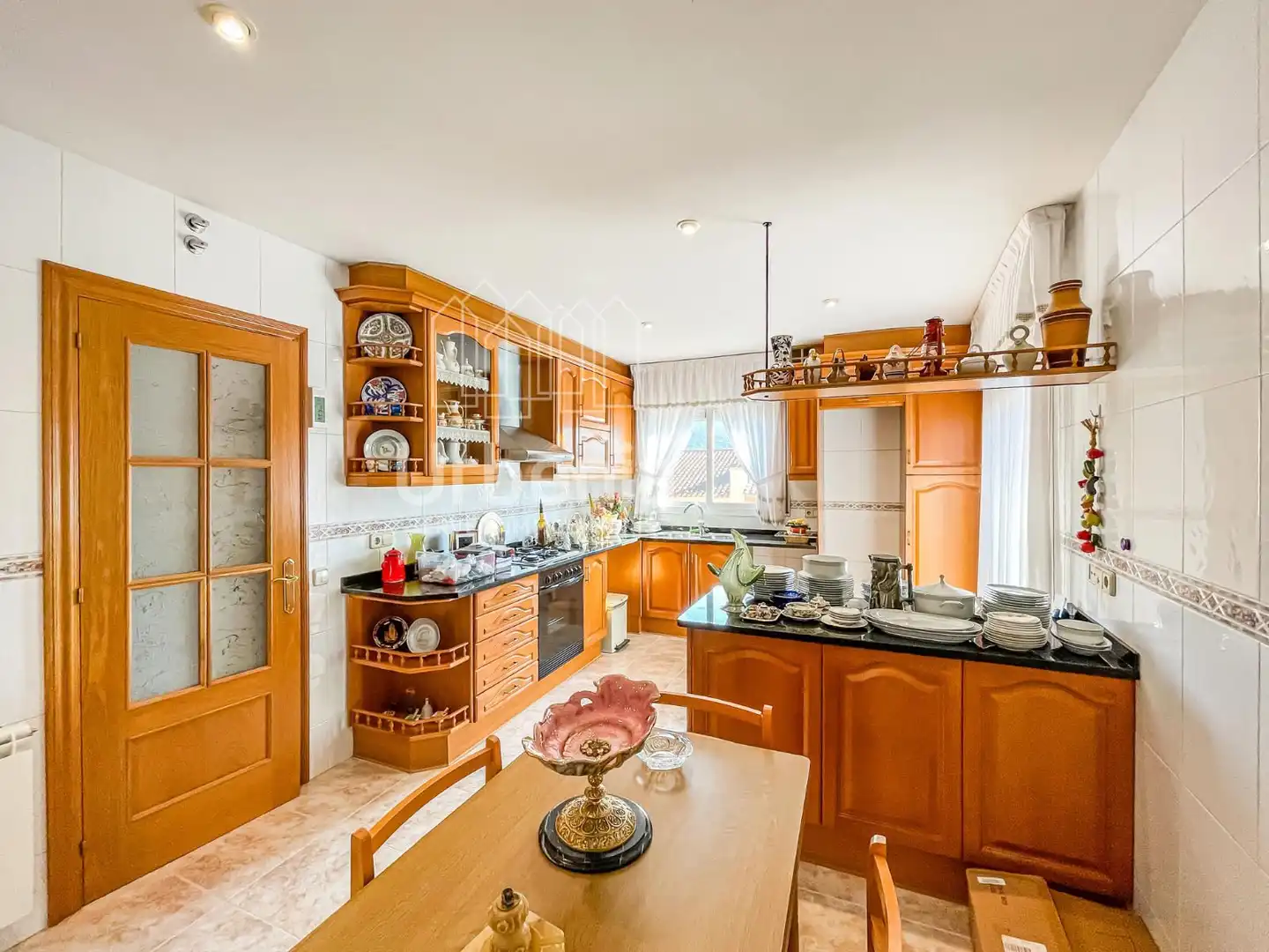 Kitchen of Houses for sale in Argentona  with Air Conditioner, Heating and Terrace