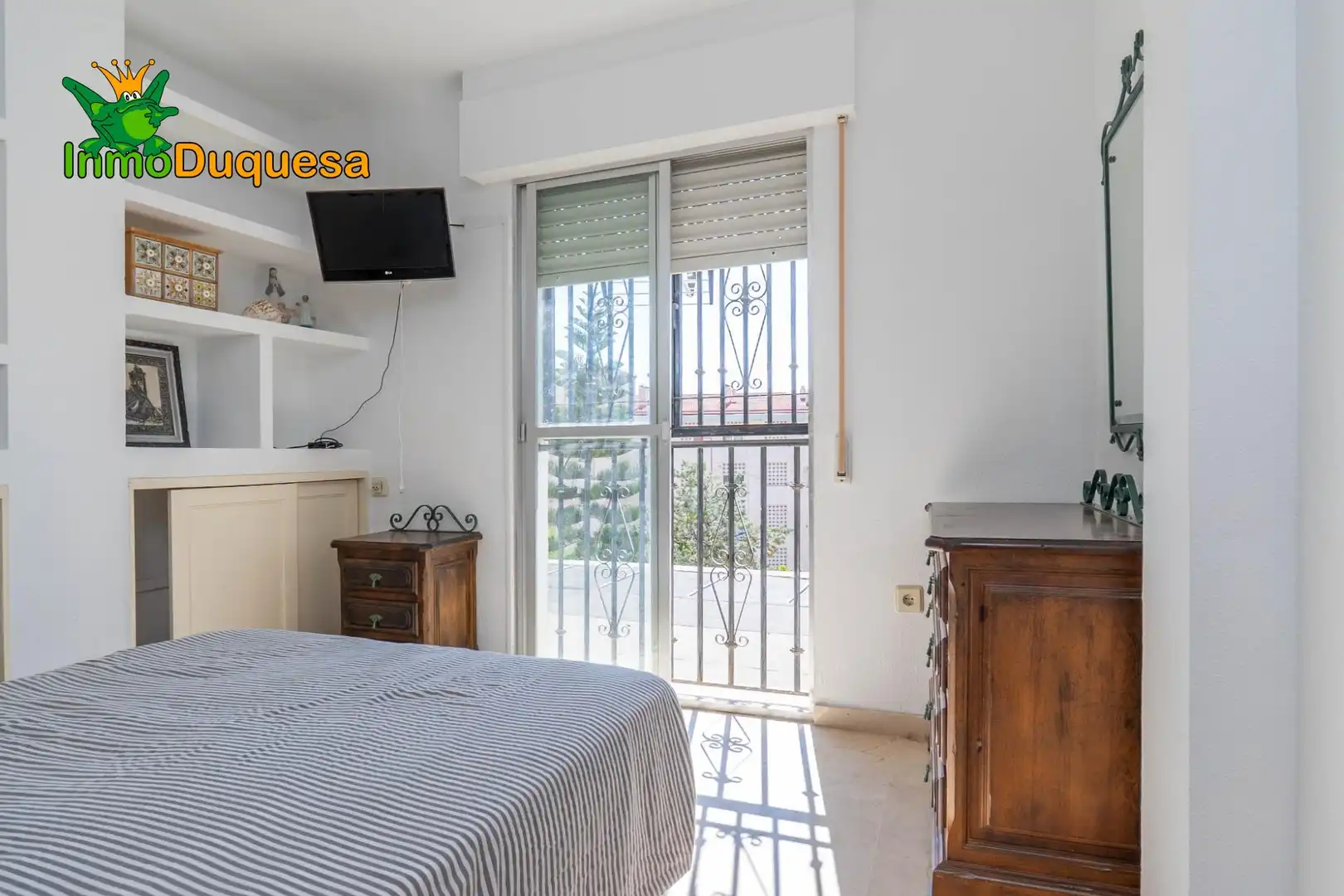 Bedroom of Detached homes for sale in Almuñécar  with Private garden, Terrace and Storage room