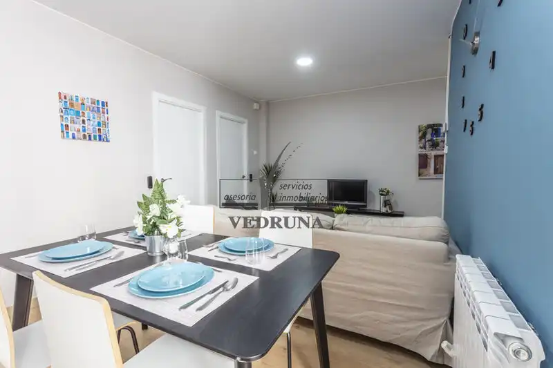 Schlafzimmer von Wohnung zur Miete in Zaragoza mit Heizung