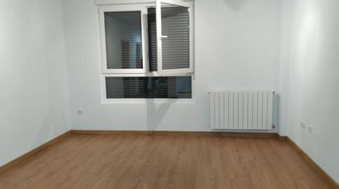 Foto 4 de Pis de lloguer a Los Corrales de Buelna , Cantabria