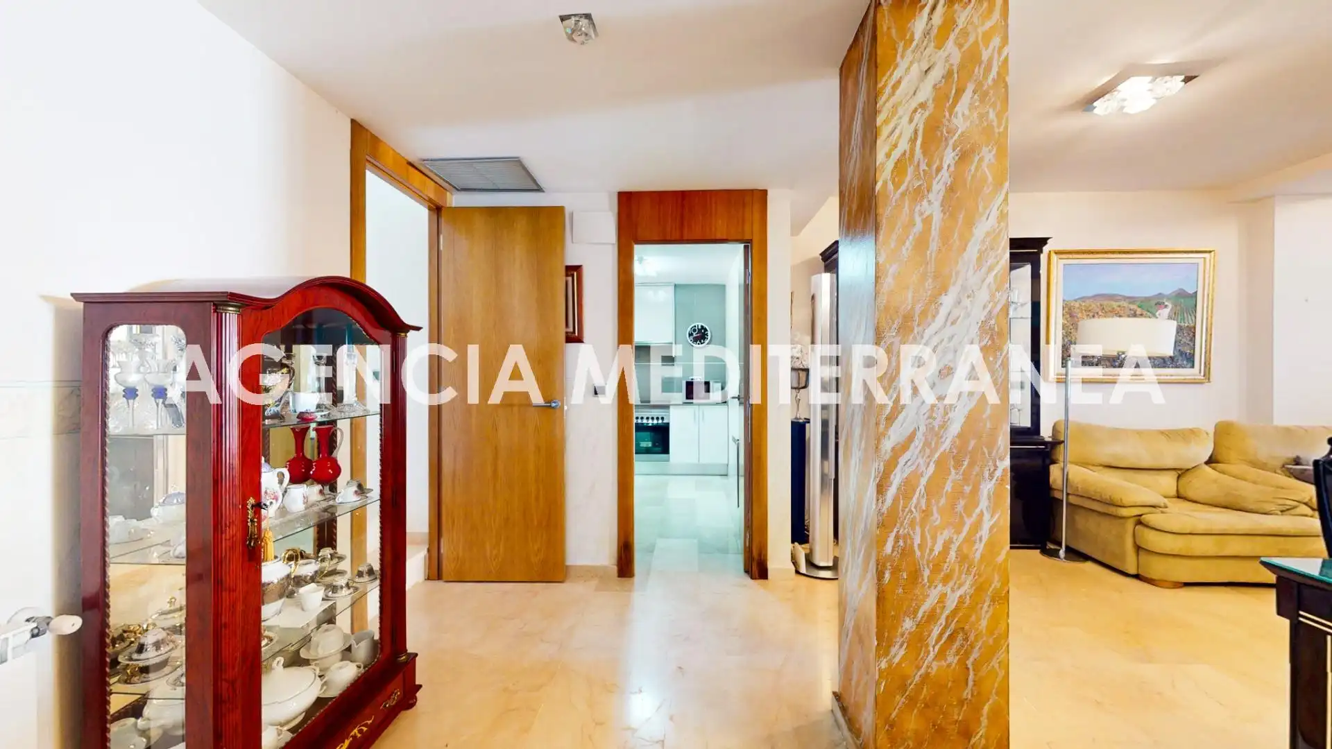 Maisonette zum Verkauf in Calle de Isabel de Villena, La Malva-rosa