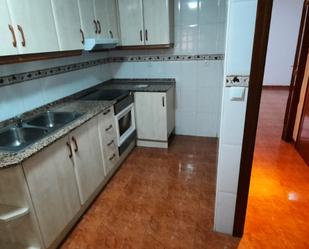 Kitchen of Flat for sale in  Valencia Capital