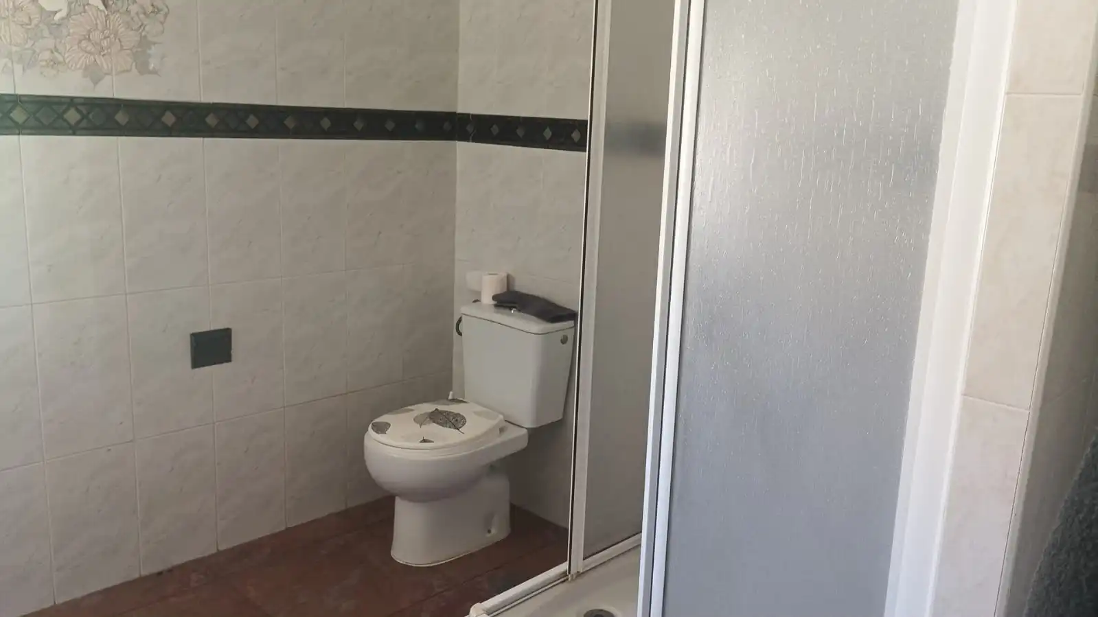 Bathroom of Houses for rent in Baza  with Storage room, Furnished and Washing machine
