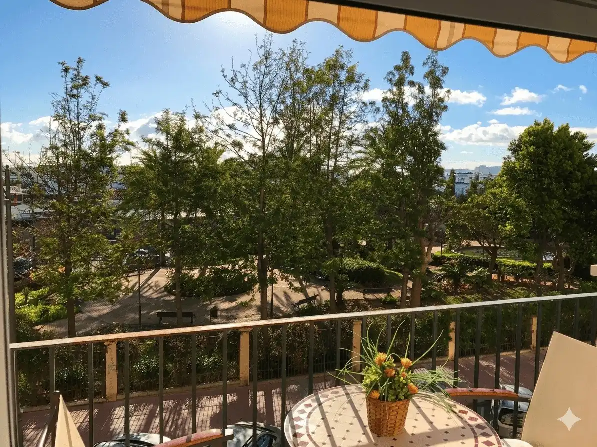 Terraza de Apartamento de alquiler en Estepona con Aire acondicionado, Terraza y Amueblado