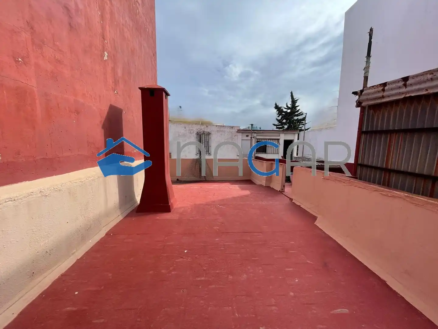 Exterior view of Houses for sale in La Línea de la Concepción  with Terrace and Furnished