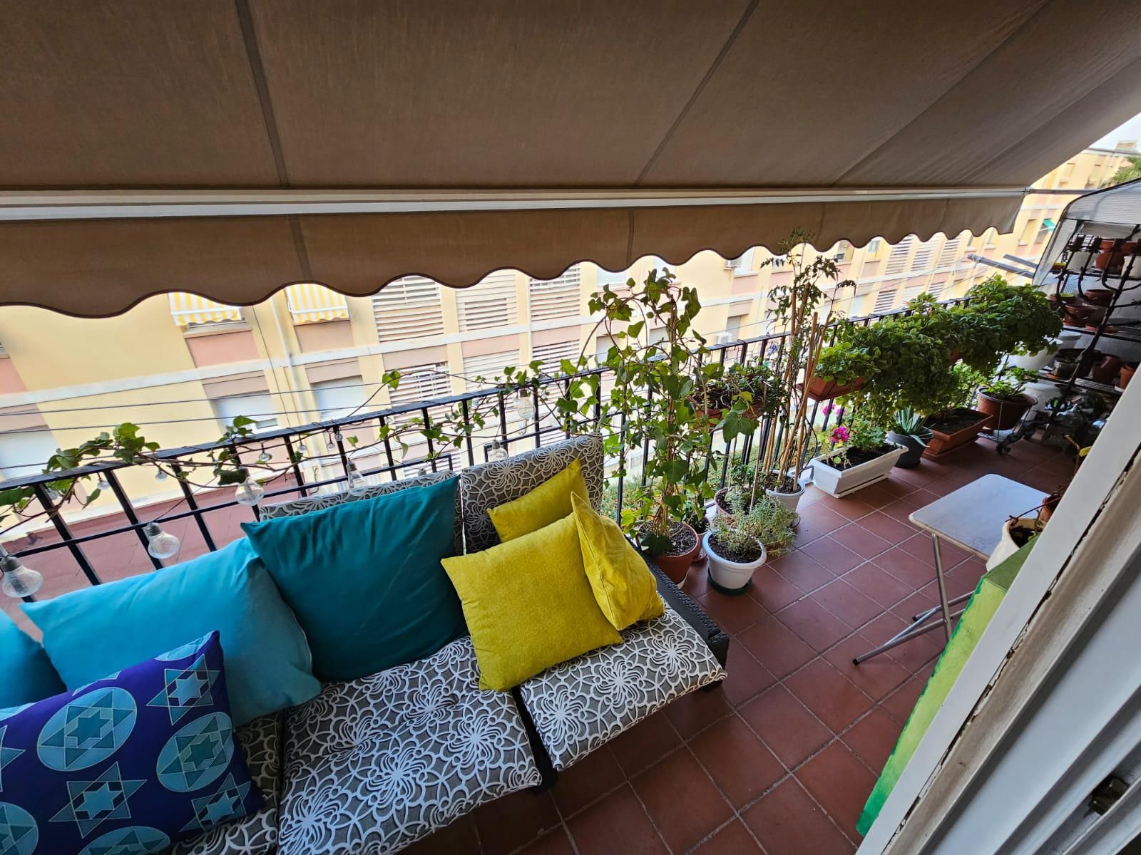 Terrassa de Apartament en venda en Elda amb Balcó