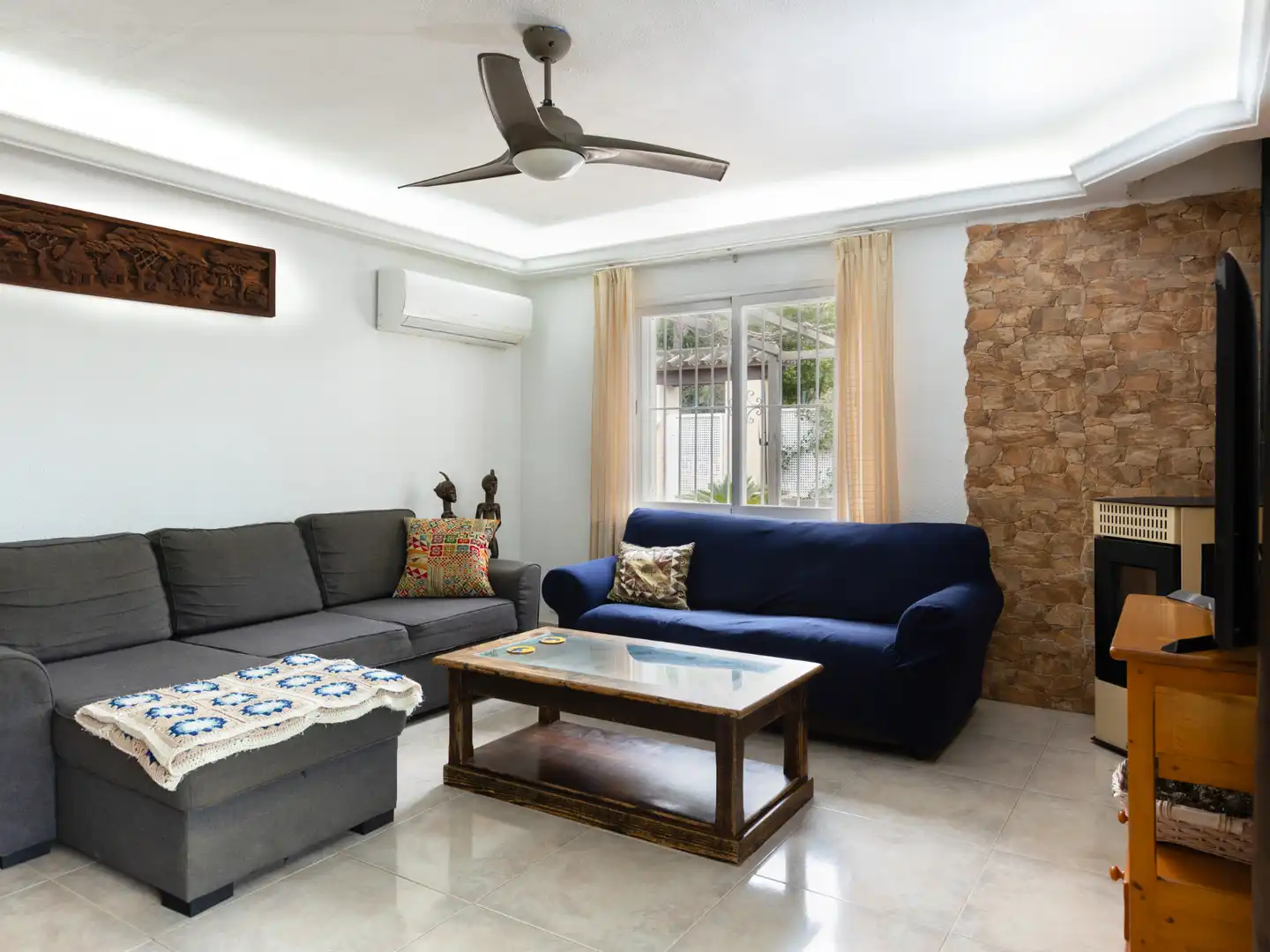 Sala de estar de Casa o chalet en venta en Calvià con Aire acondicionado, Calefacción y Jardín privado