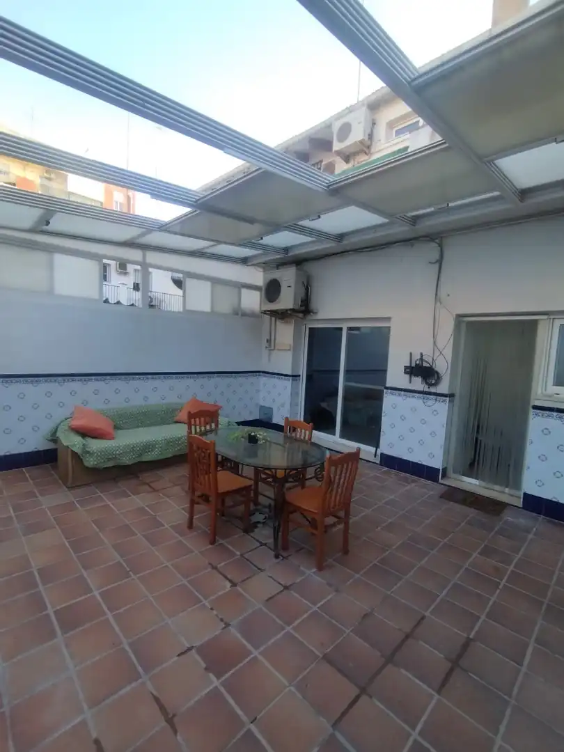Casa o chalet de alquiler en Carrer de Sant Domènec Savio, Torrefiel