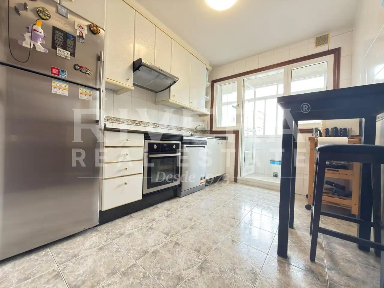 Kitchen of Flat for sale in Centro Urbano