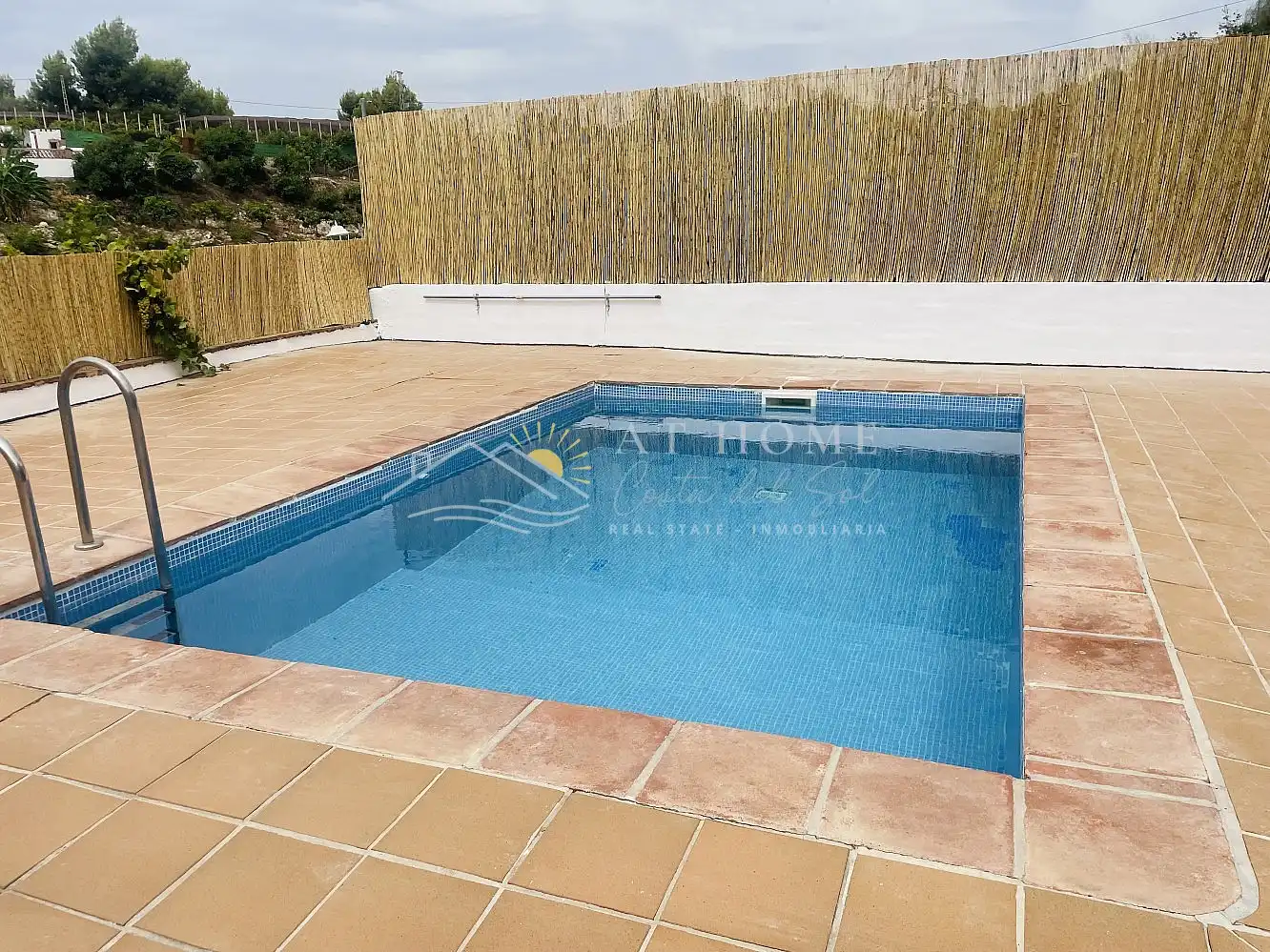 Piscina de Casa o chalet de alquiler en Nerja con Terraza, Piscina y Horno