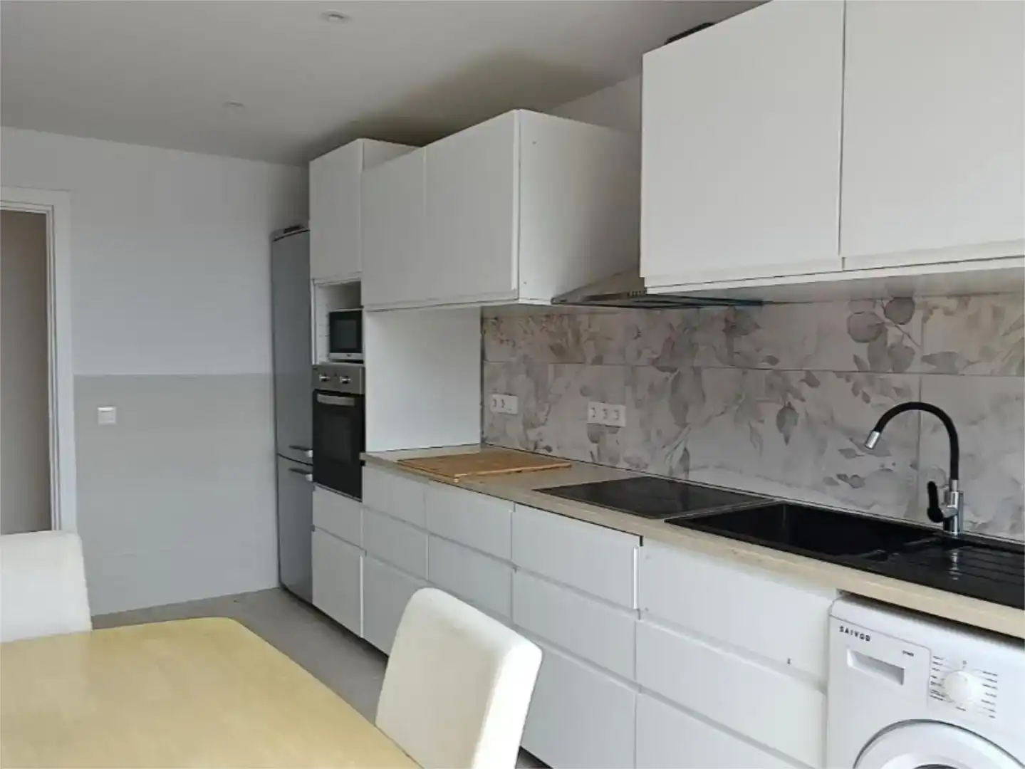 Cuina de Apartament de lloguer en Pollença amb Aire condicionat, Jardí privat i Parquet
