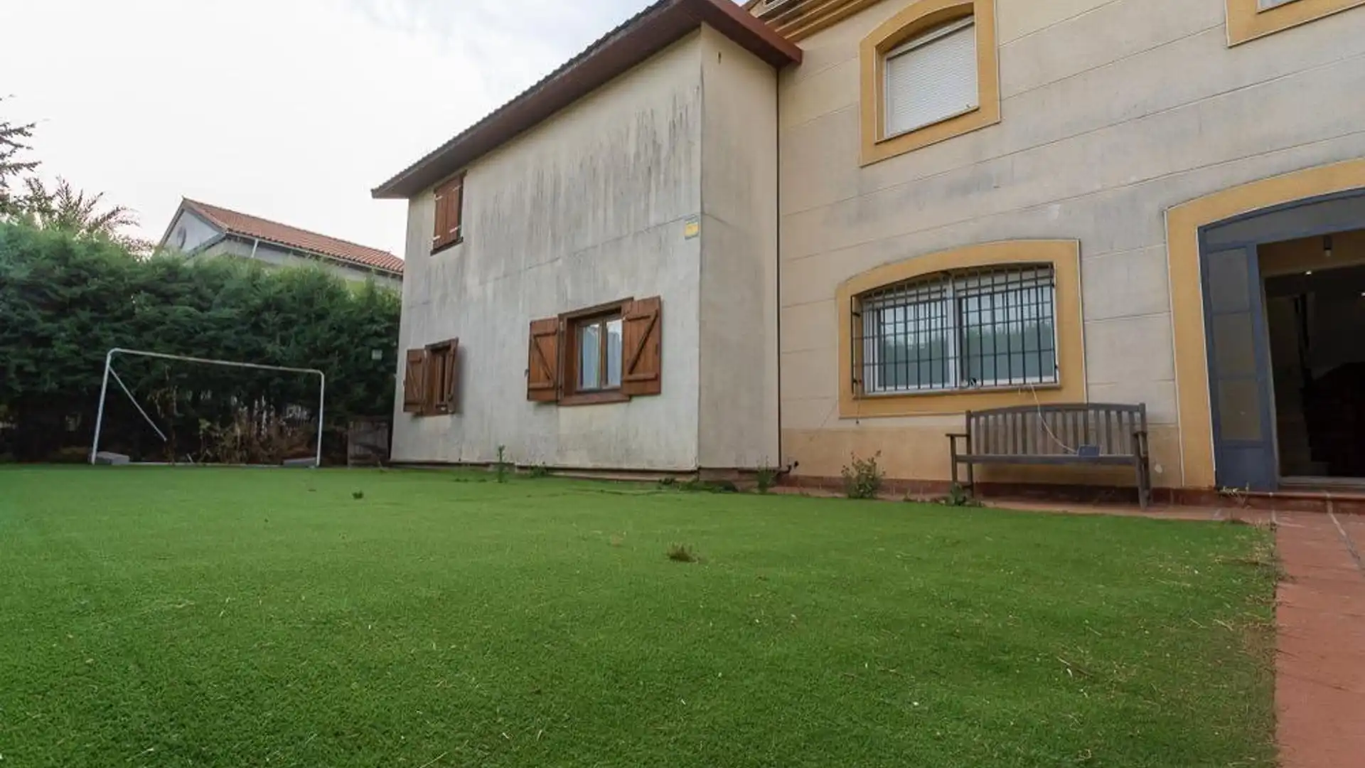 Haus oder Chalet zum Verkauf in CERRO ROMANOS, 10, Ceres Golf