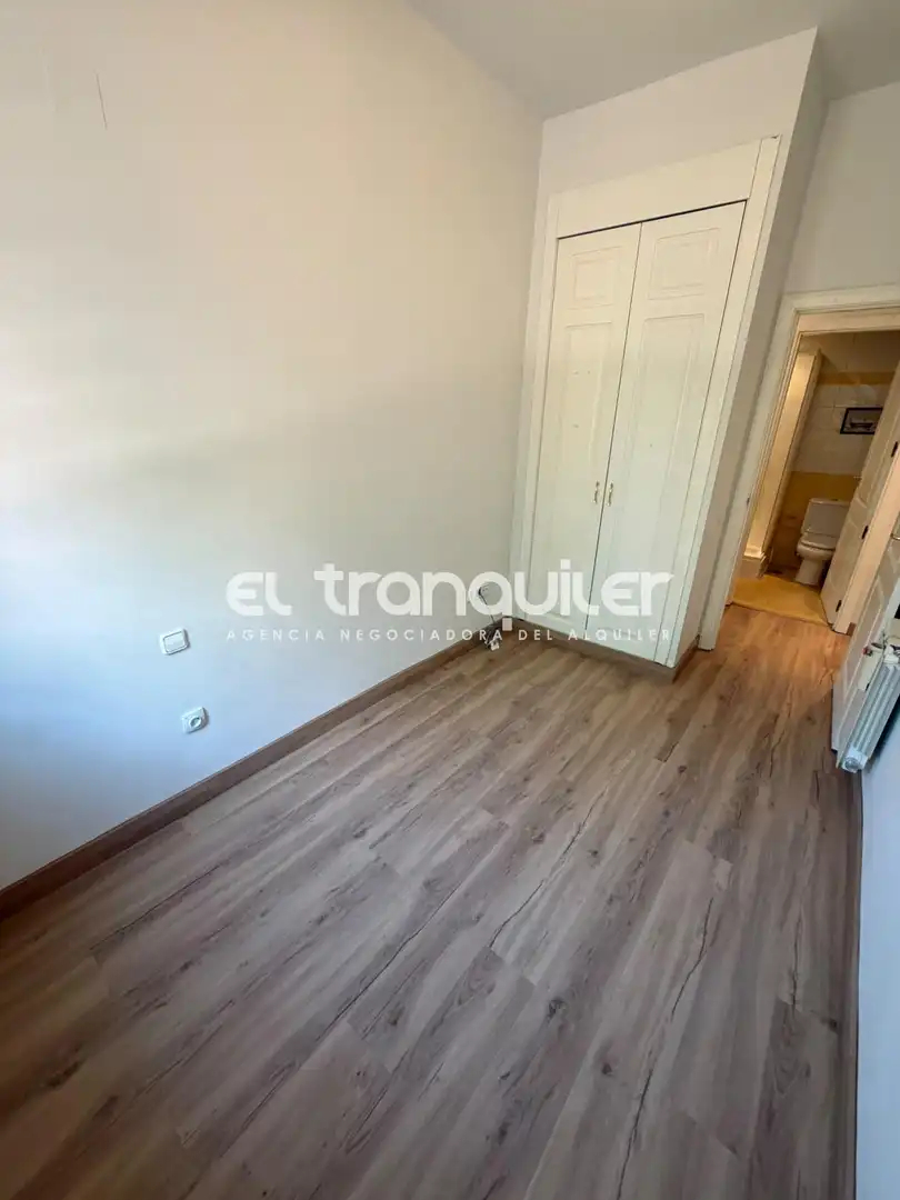 Schlafzimmer von Wohnung zur Miete in Alcobendas mit Parkett, Abstellraum und Schwimmbad