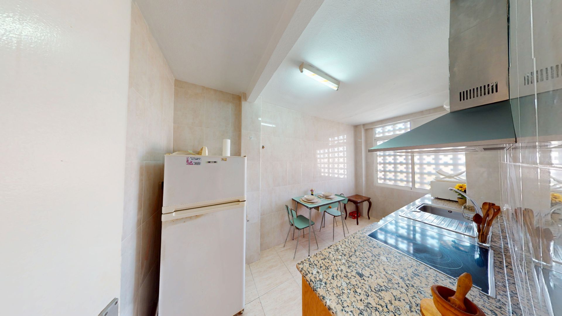 Kitchen of Flat for sale in Alicante / Alacant  with Furnished, Oven and Washing machine