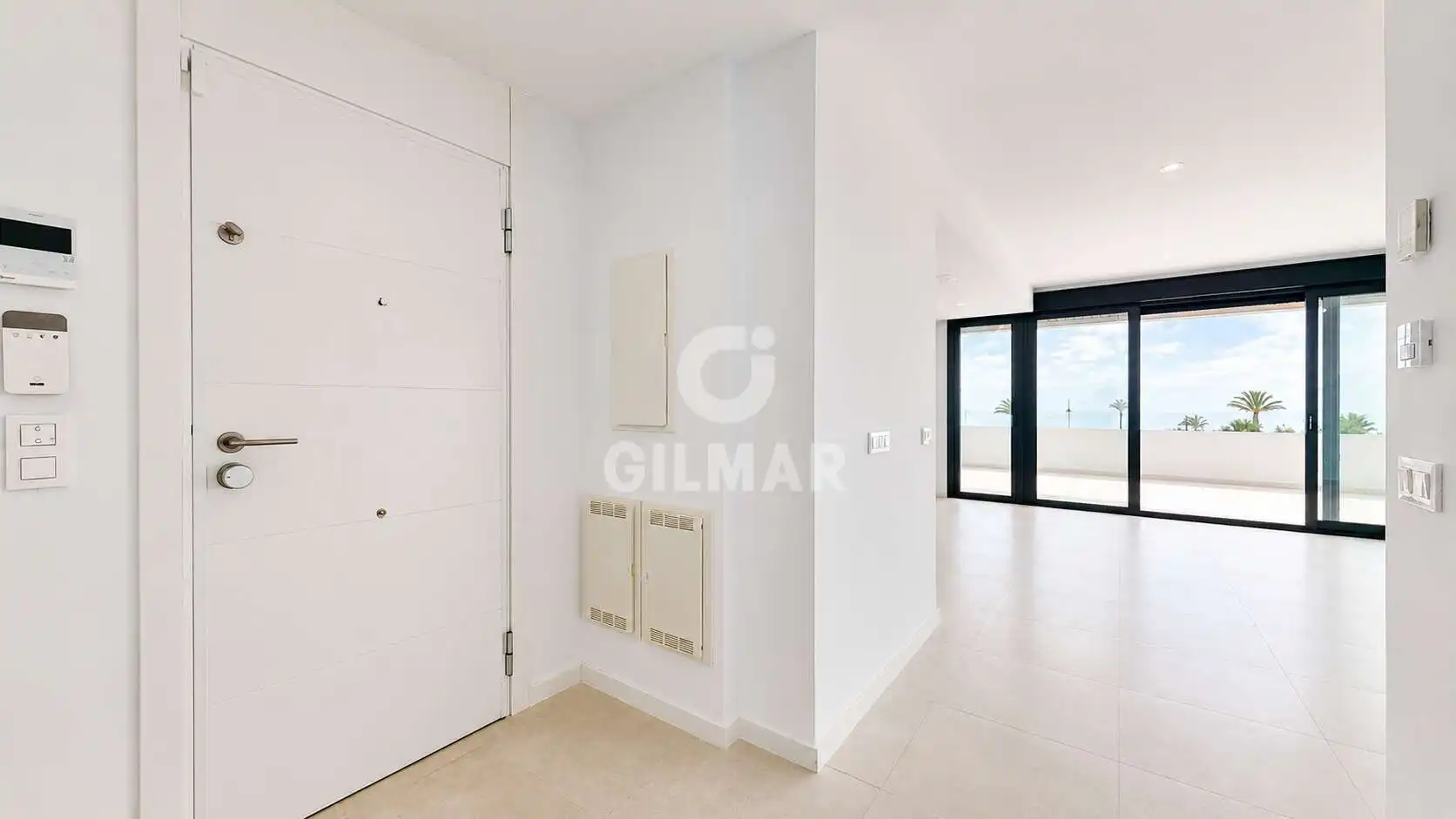 Piso en venta en Torremolinos con Calefacción, Jardín privado y Trastero