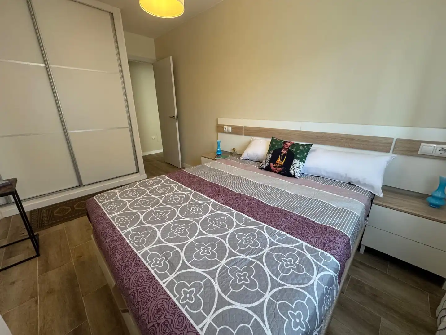Bedroom of Flat for sale in Málaga  with Air Conditioner, Terrace and Furnished