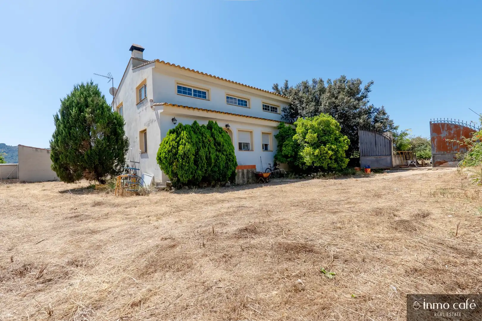 Exterior view of Houses for sale in Canals  with Terrace