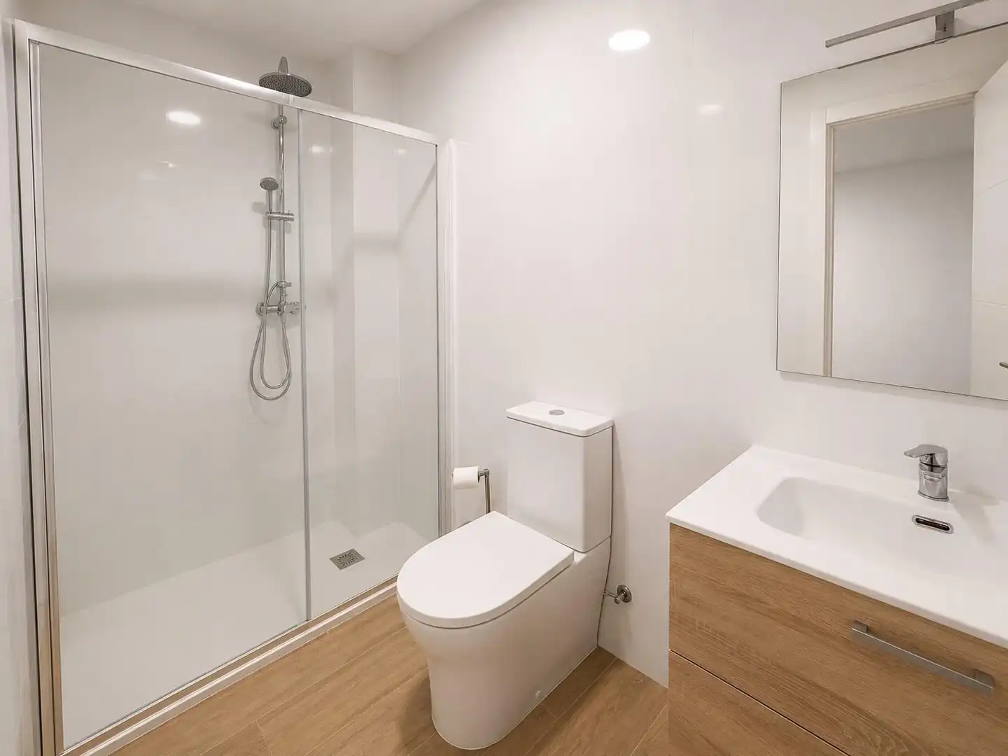 Baño de Planta baja en venta en Almería
