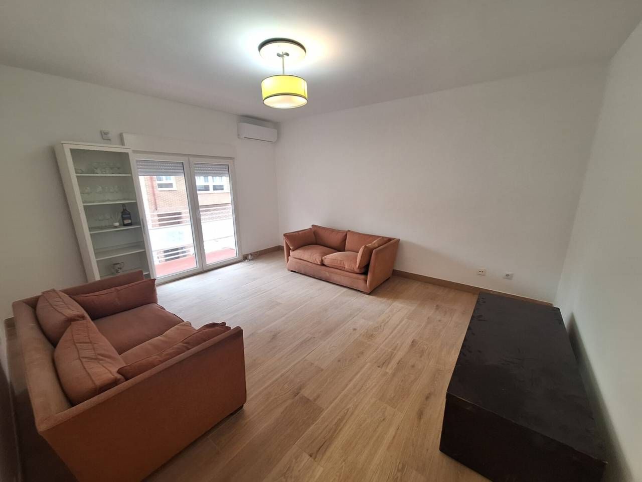 Living room of Flat for rent in Fuenlabrada  with Air Conditioner and Terrace