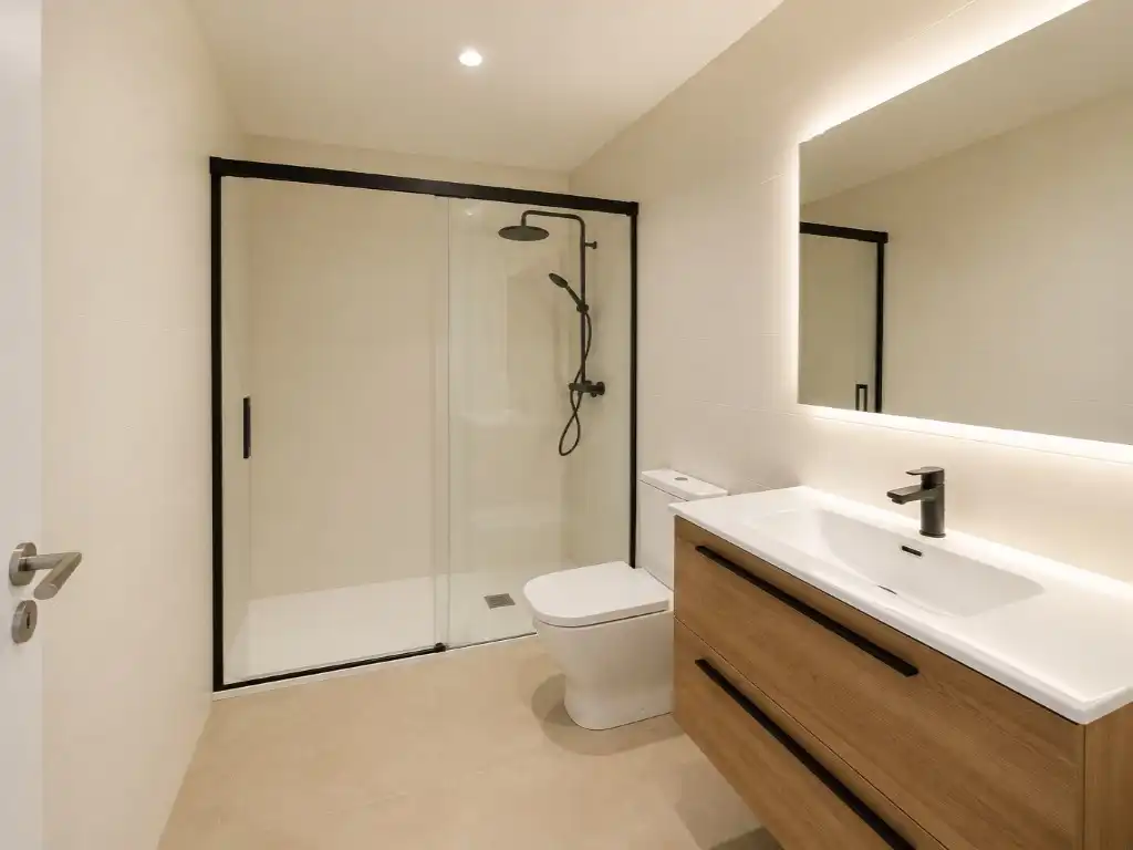Baño de Piso en venta en Vilafranca del Penedès con Aire acondicionado, Calefacción y Horno