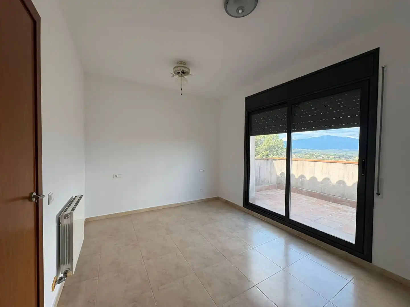 Haus mit Terrasse zur Miete in Vallgorguina, imagen 9