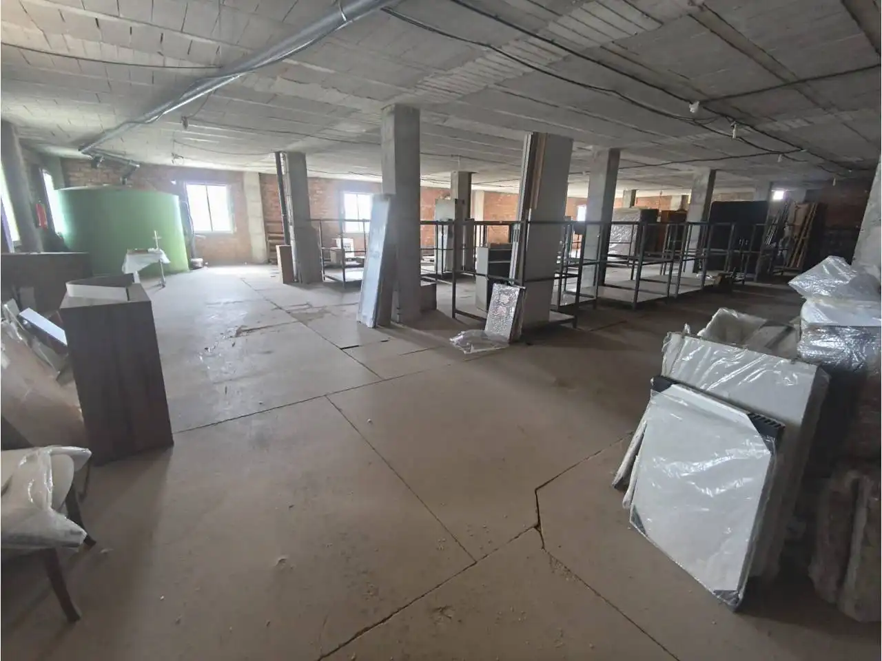 Edificio en venta en Moclín
