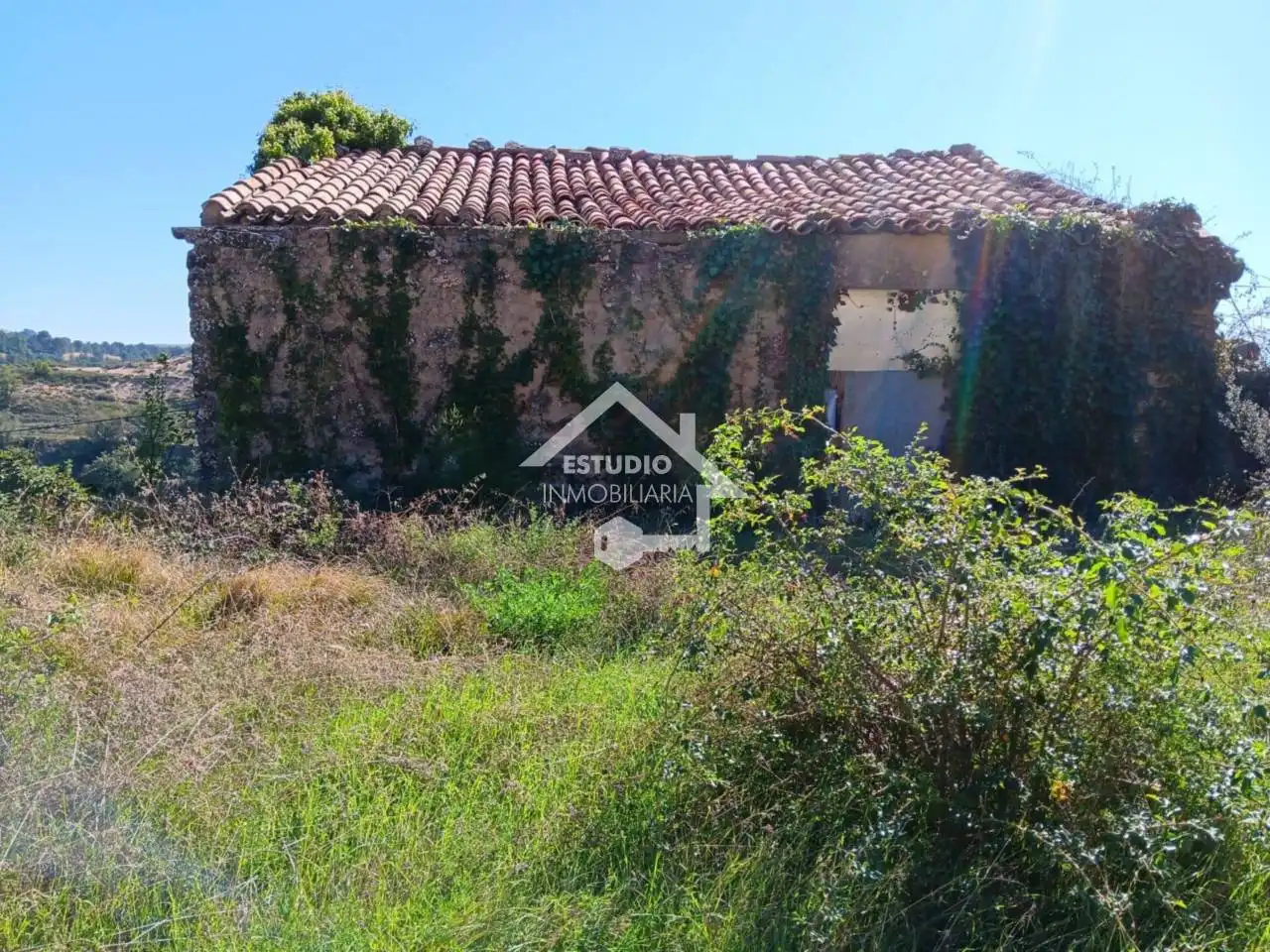 Nave industrial en venta en Oyón-Oion