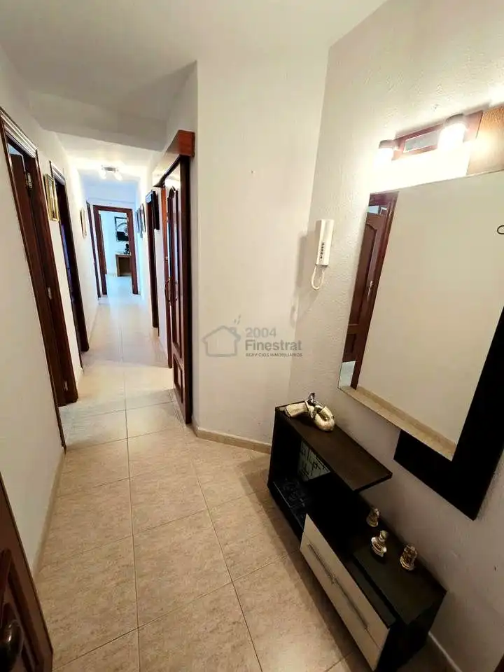 Piso con ascensor en venta en Avenida Emilio Ortuño, imagen 58