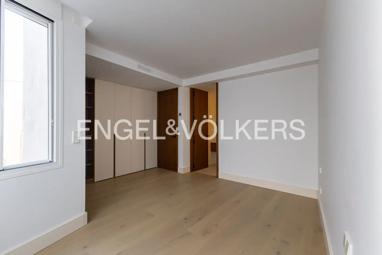 Habitación de Piso en venta en Madrid con Aire acondicionado, Calefacción y Trastero