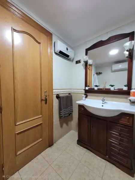 Flat for sale in Calle Héroe de Sostoa, 136, La Princesa